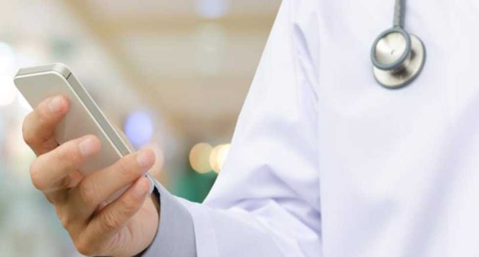 Patients' social media use creating more ethical dilemmas for doctors