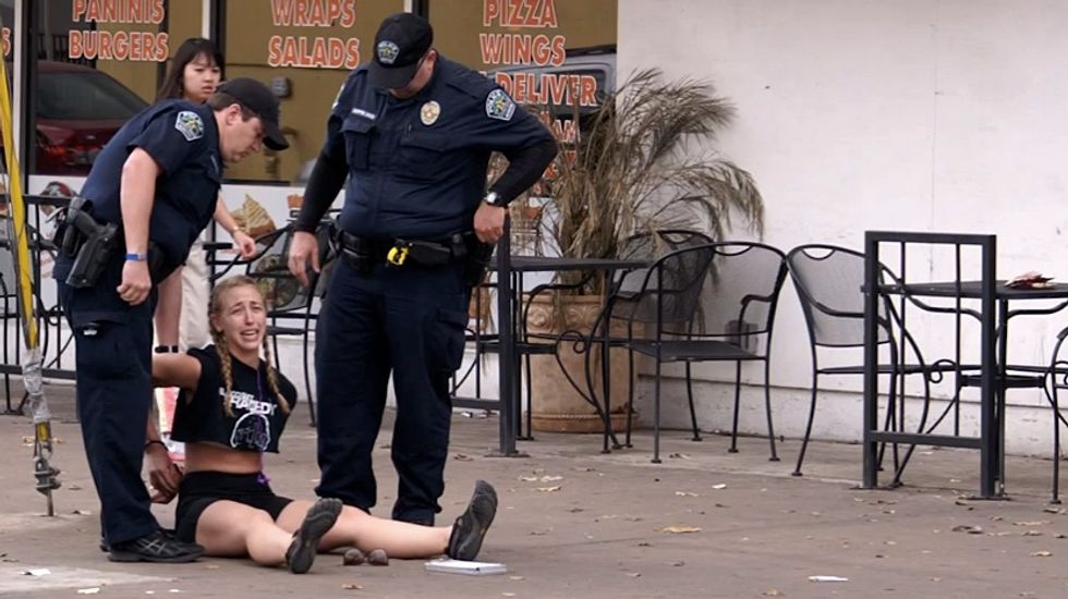 Austin police drag jogger to car screaming after jaywalking without ID