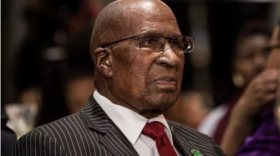 South African anti-apartheid icon Andrew Mlangeni dies