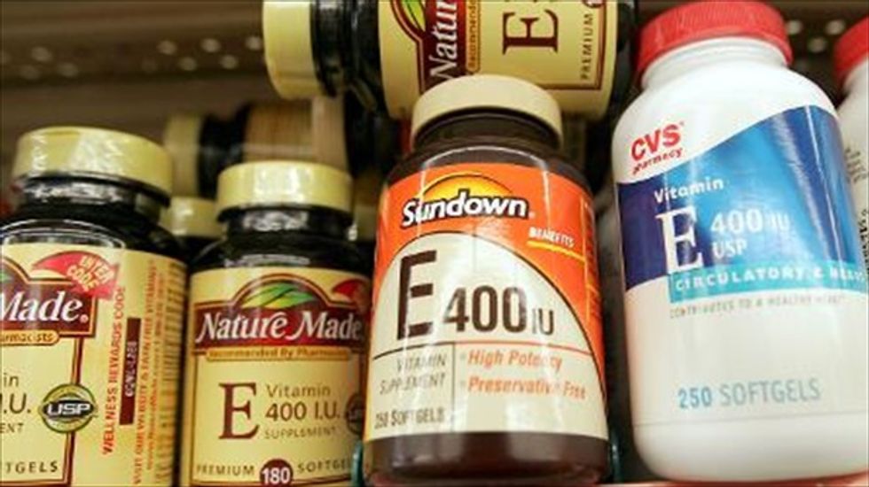 Medical task force says Vitamin E and beta-carotene are no help for heart disease or cancer