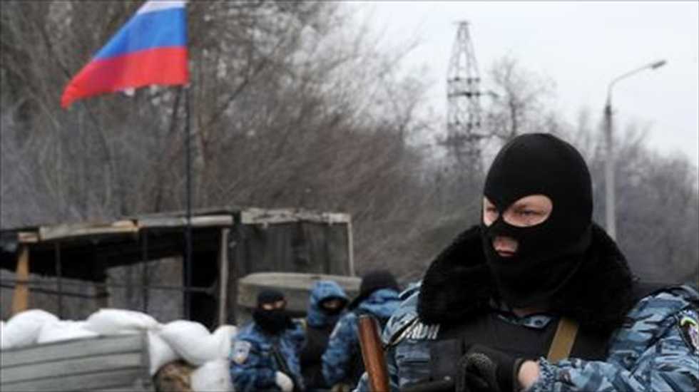 Ukraine announces troop withdrawal from Crimea