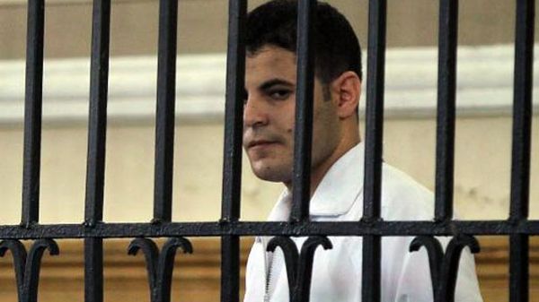 Egyptian policemen get ten years in jail for torturing and killing blogger