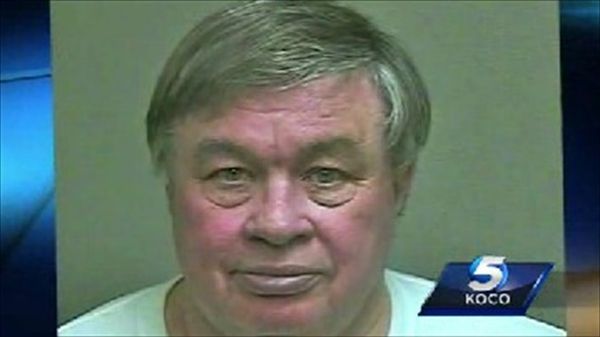 Oklahoma lawyer arrested for duping inmate into trading sex for 'representation'