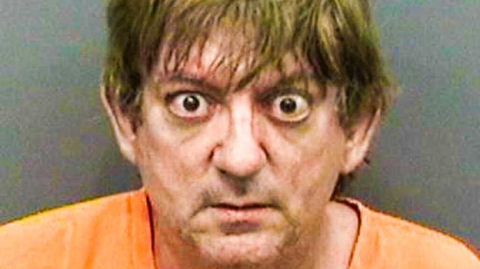 Florida man has sex with pit bull in his yard as neighbors beg him to stop