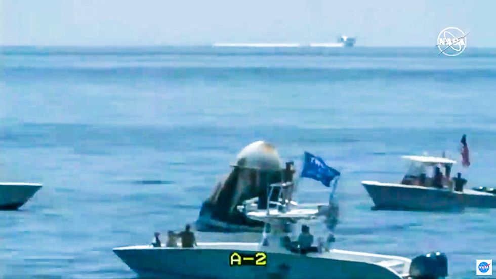 Boaters with Trump flag accused of 'endangering' SpaceX astronauts after splashdown