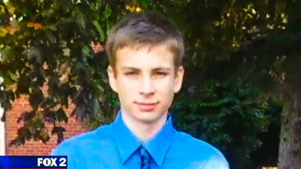 Michigan school forces student to cover up suicide prevention T-shirt