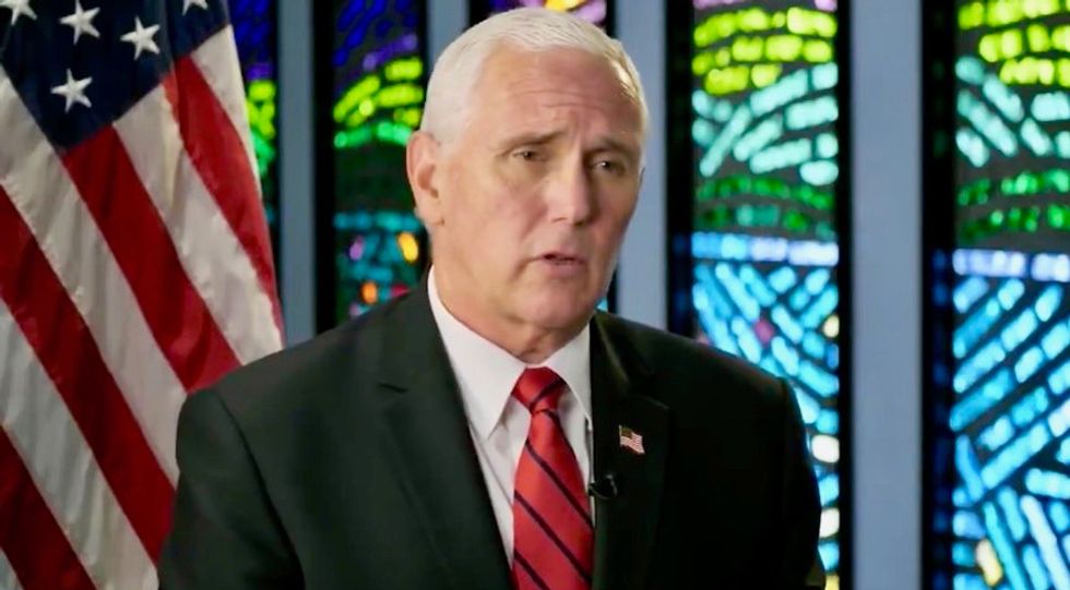 CNN fact-checker debunks Pence’s ‘bonkers’ lie about Obama and job creation