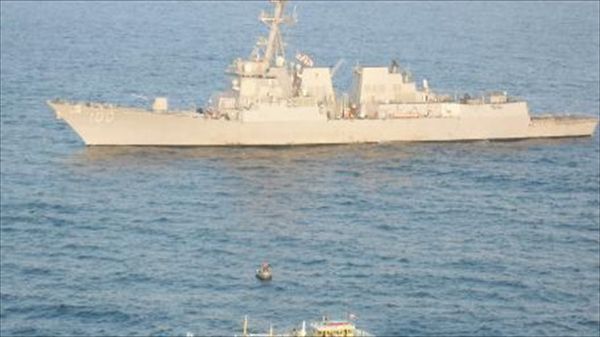 U.S. ship heads to Malacca Strait to assist in search for Malaysian airliner