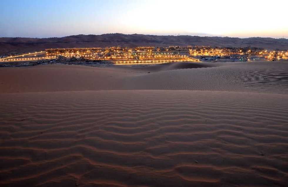 Saudi Aramco profits dive 73% as virus batters oil demand