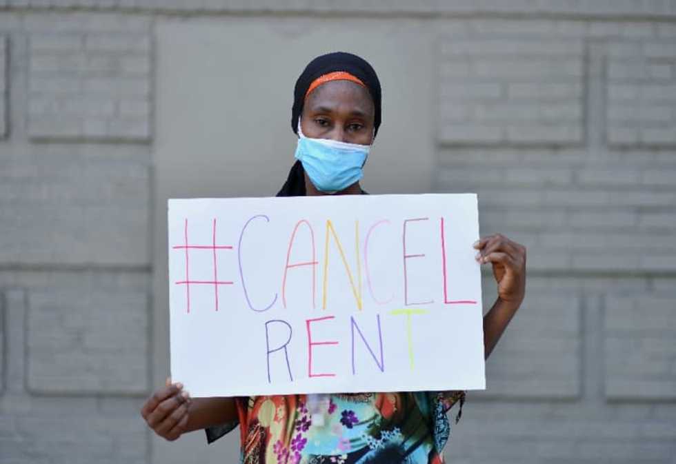 US braces for evictions crisis as aid talks stall in Washington