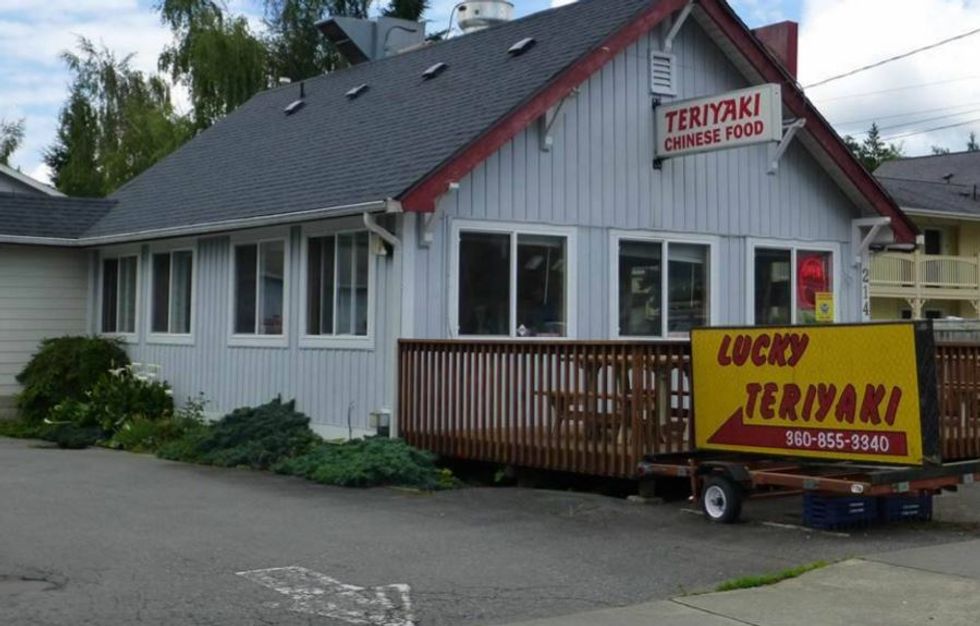 Multiple WA teriyaki shops deluged with hate after sheriff wrongly accuses one of banning cops