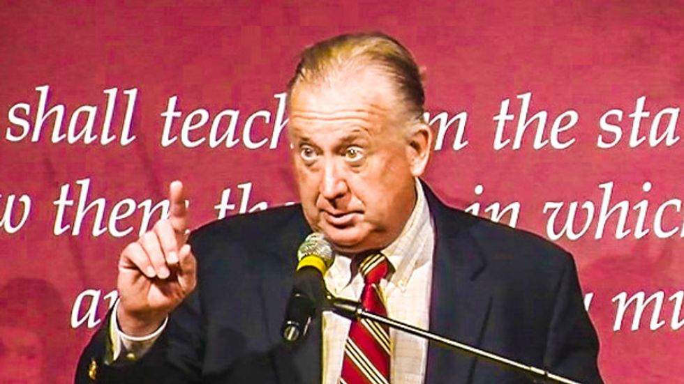 WATCH: GOP candidate sings 'Dixie' as his 'national anthem' at Alabama secessionist event