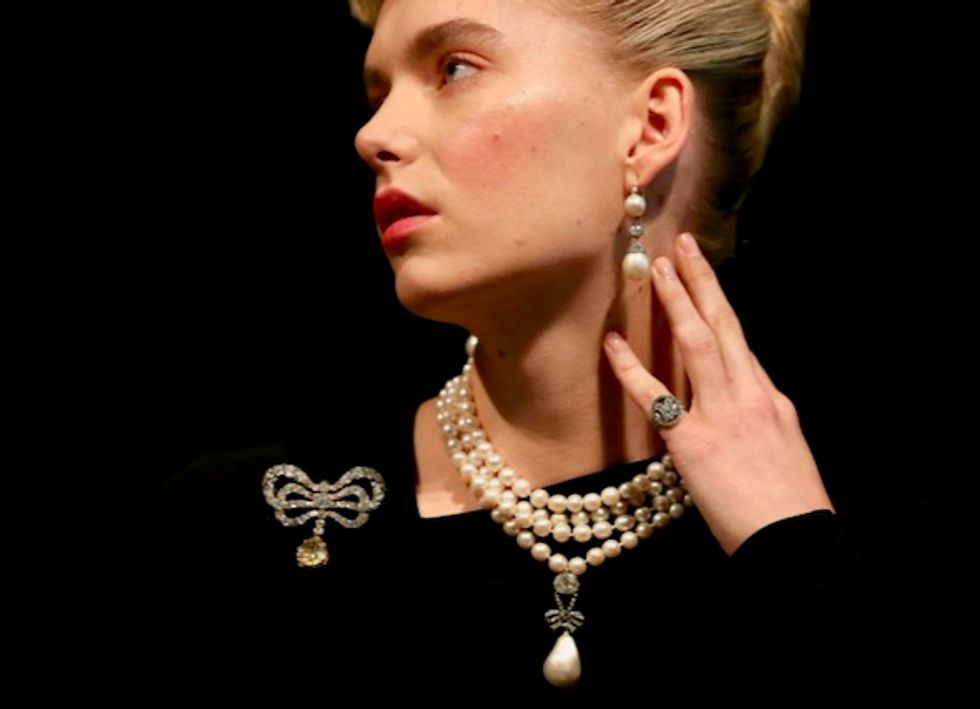 Marie Antoinette pendant fetches $36 million, shattering estimate