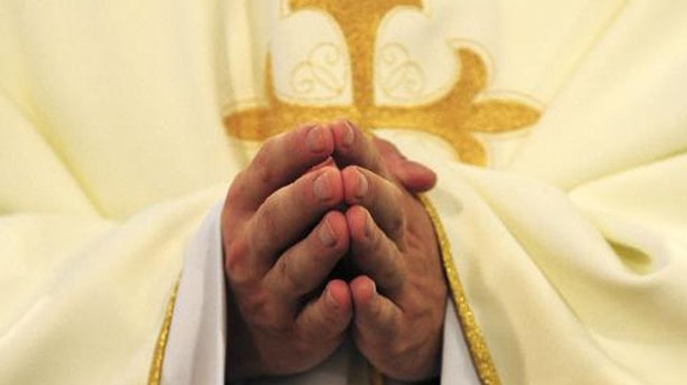 Oklahoma bishop drops lawsuit against Satanic 'black mass' after communion wafer returned