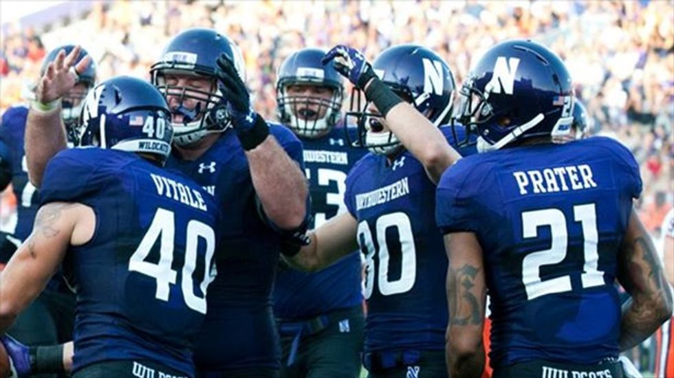 Northwestern Univ. football players allowed to seek union representation