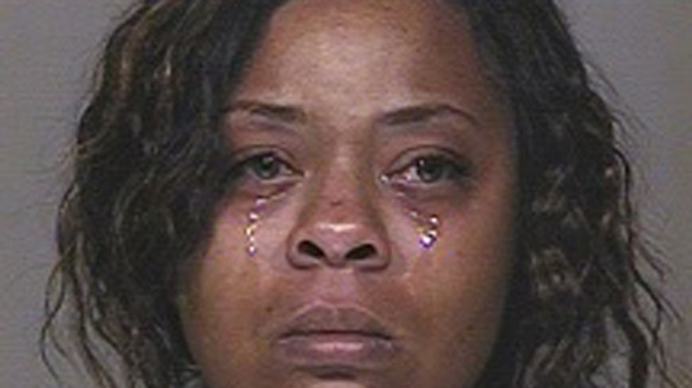 Charges dropped against AZ woman who left children in hot car during job intervivew