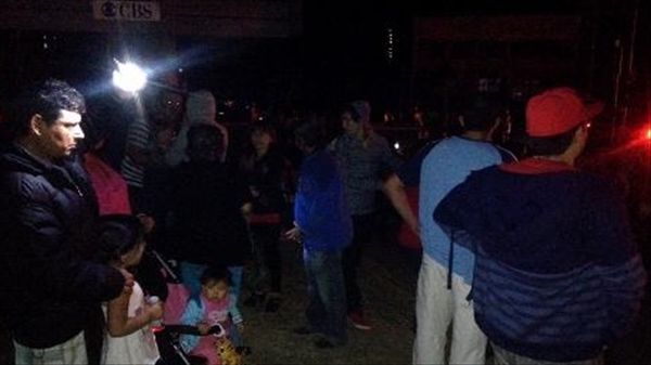 Massive earthquake off Chilean coast sparks tsunami warning
