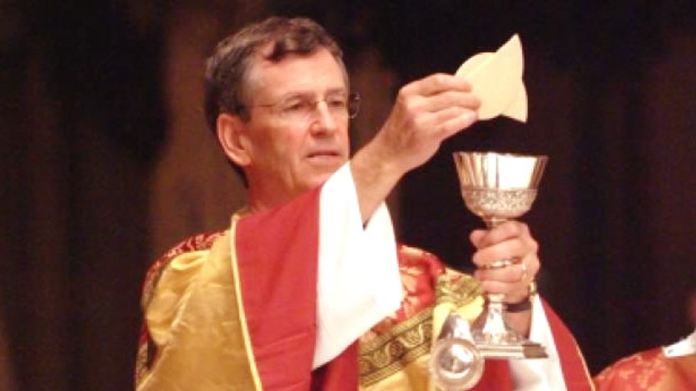 Wall St. church uses ownership stake in Wal-Mart to pressure it about 'mass killing' weaponry