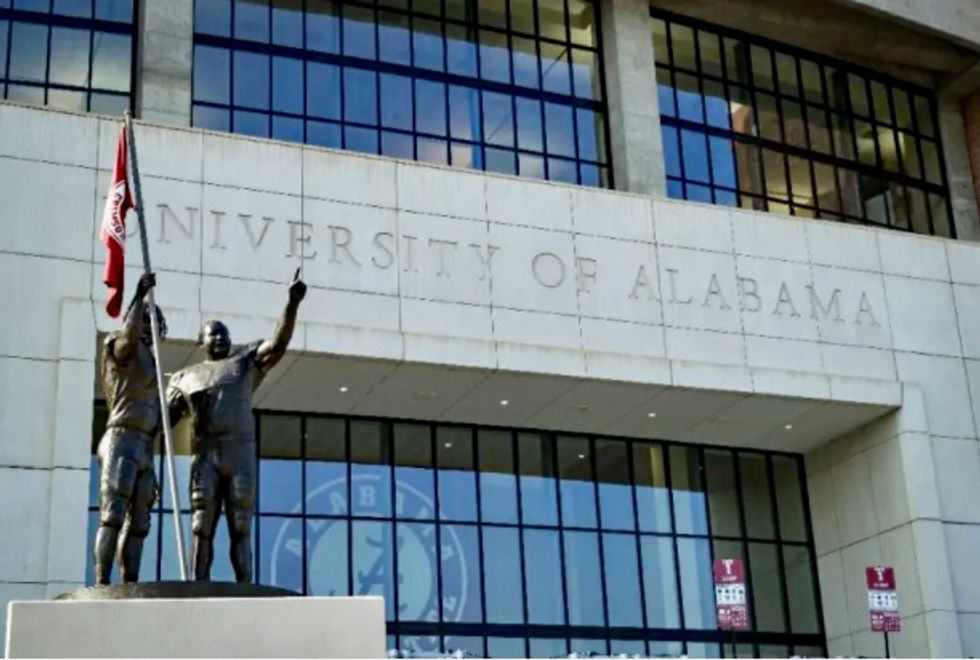 University of Alabama sees 1,000 virus cases since reopening