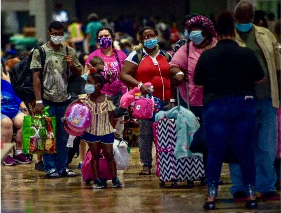 Hurricane Laura set to build to Category 4, slam US south coast