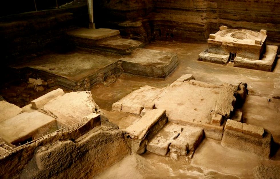 First human remains found in El Salvador's 'Mayan Pompeii'