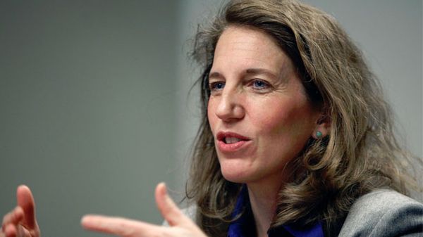 Obama names Sylvia Mathews Burwell as next U.S. health secretary