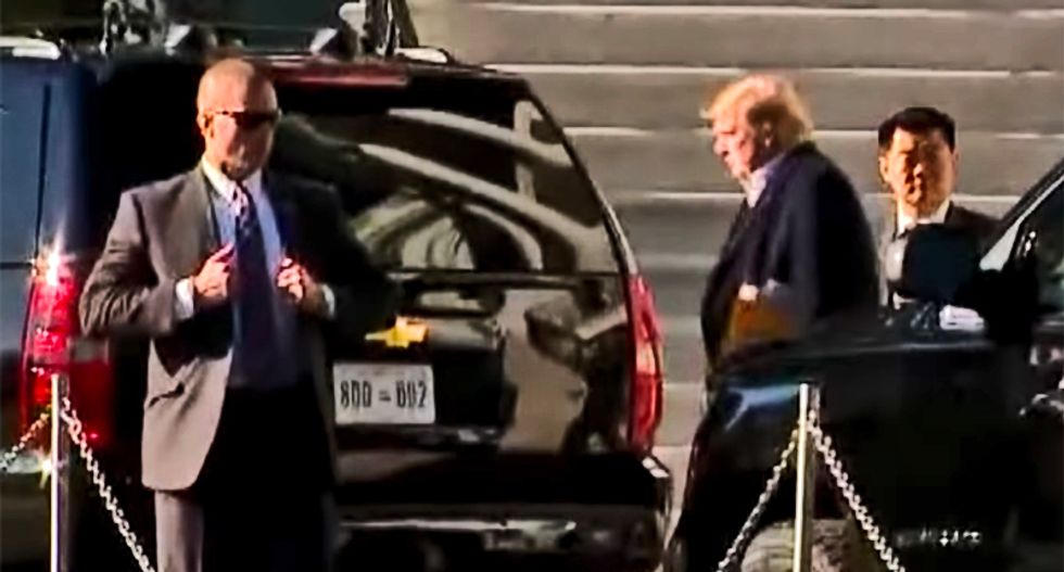 'This story doesn't add up': CNN's Gupta singles out Trump doctor's unusual actions on way to Walter Reed