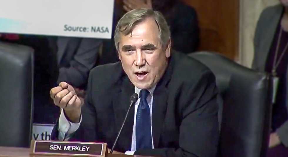 'You've got to be kidding me with this nominee': Dem senator goes off after EPA pick 'can't see' climate data