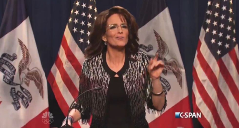 Tina Fey absolutely nails it on SNL as 'crazy' Sarah Palin endorsing Donald Trump