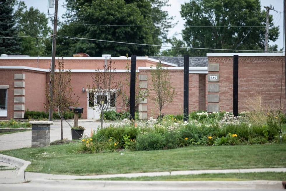 Staff at nursing home where 19 died told masks would scare patients: COVID lawsuits