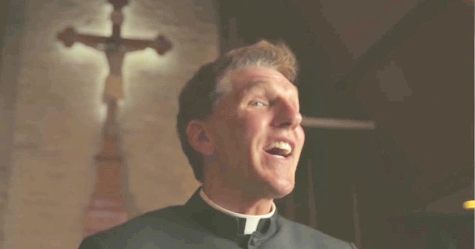 WATCH: Trump-loving priest says Catholics ‘can’t be Democrats’ because Democrats are ‘Godless’ and going to ‘hell’