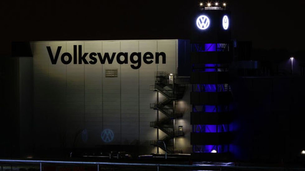 United Auto Workers withdraws objection to lost election at TN Volkswagen plant
