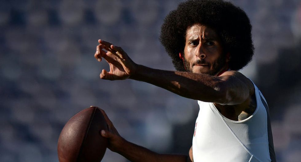 Colin Kaepernick wins SI Muhammad Ali Legacy Award
