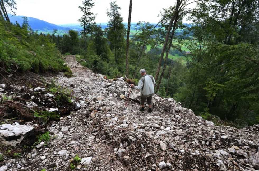 Stubborn rumours of lost Nazi gold draw treasure hunters to the Alps