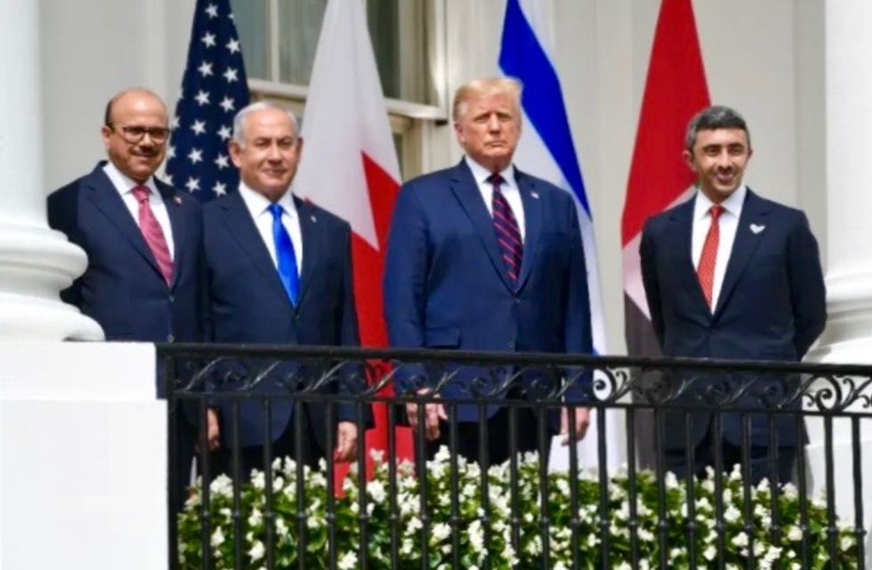 Israel establishes full ties with Bahrain, UAE at White House