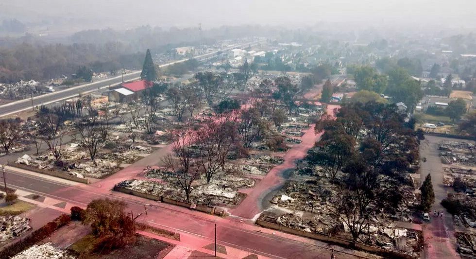 Fire leaves destruction and uncertainty in Oregon town
