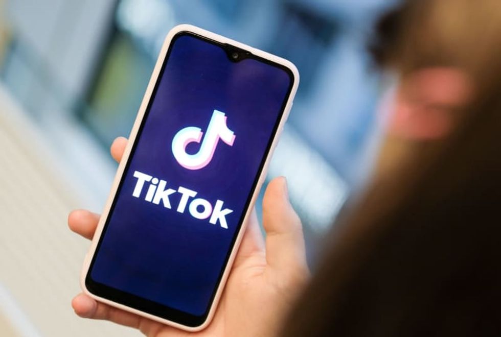 Trump says he has approved an Oracle deal for TikTok