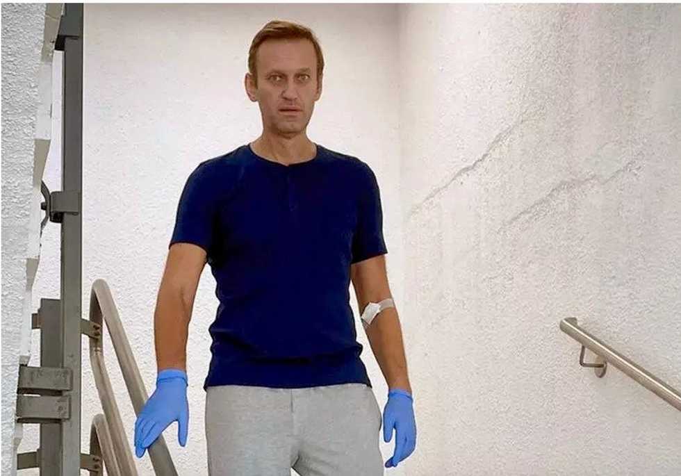 Kremlin critic Navalny discharged from Berlin hospital, full recovery ‘possible’