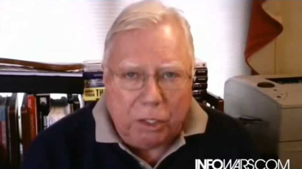 Tea party activist: Obamanauts will stage false flag financial collapse to prevent impeachment