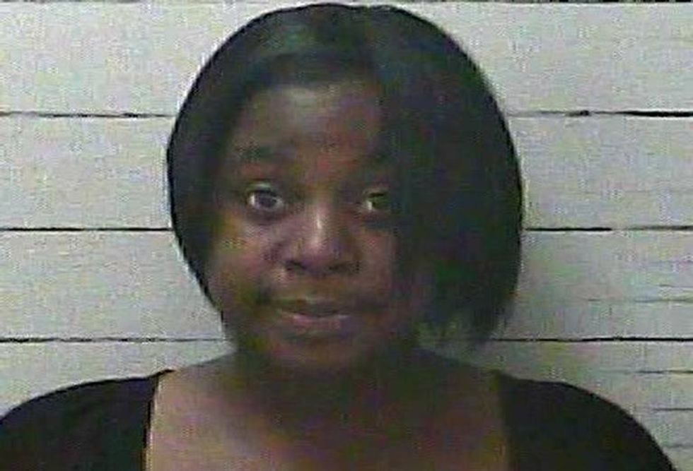 Mississippi cop tasered pregnant woman in the stomach even as she begged them to stop: witness