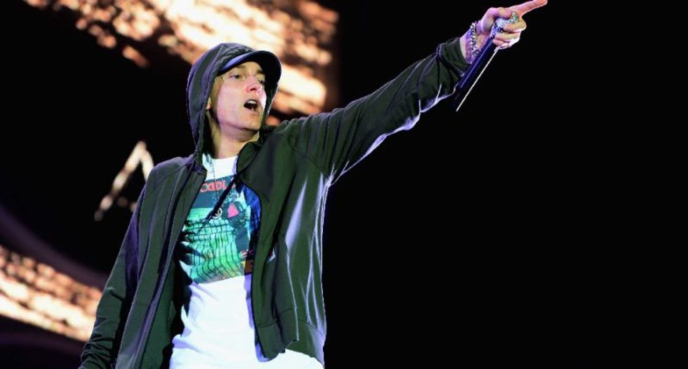 A linguist breaks down why white people should never rap the n-word
