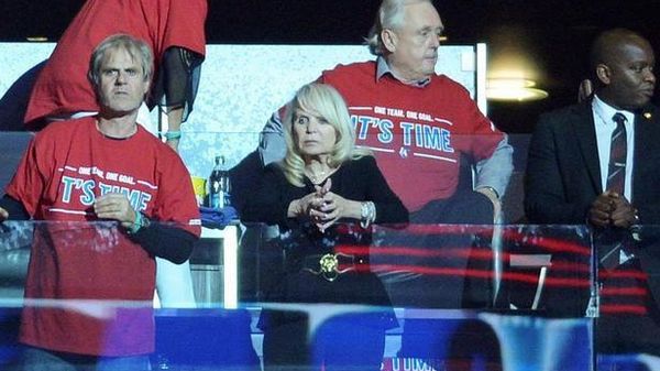 Donald Sterling hands the Los Angeles Clippers over to his wife