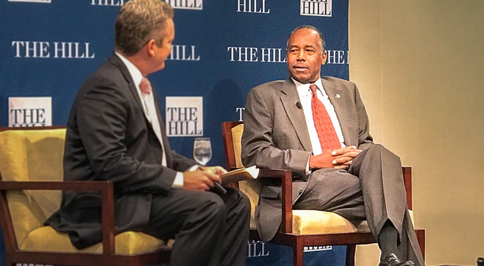 Ben Carson at Puerto Rico talk: 'Rich people, poor people, people in the middle -- we’re all in the same boat'