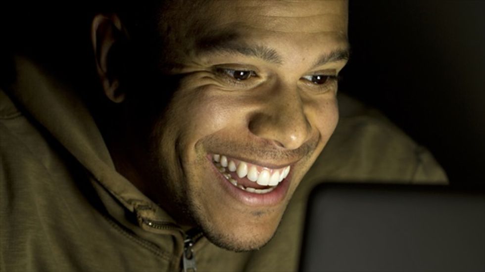 'Anti-Facebook' social network Ello gets viral surge