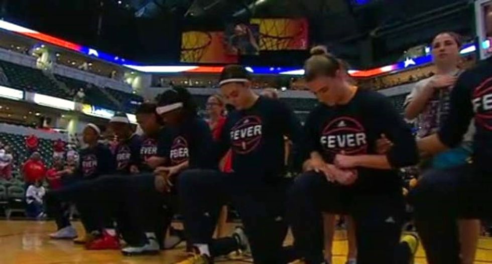 WATCH: Entire WNBA team joins Kaepernick protest prior to playoff game