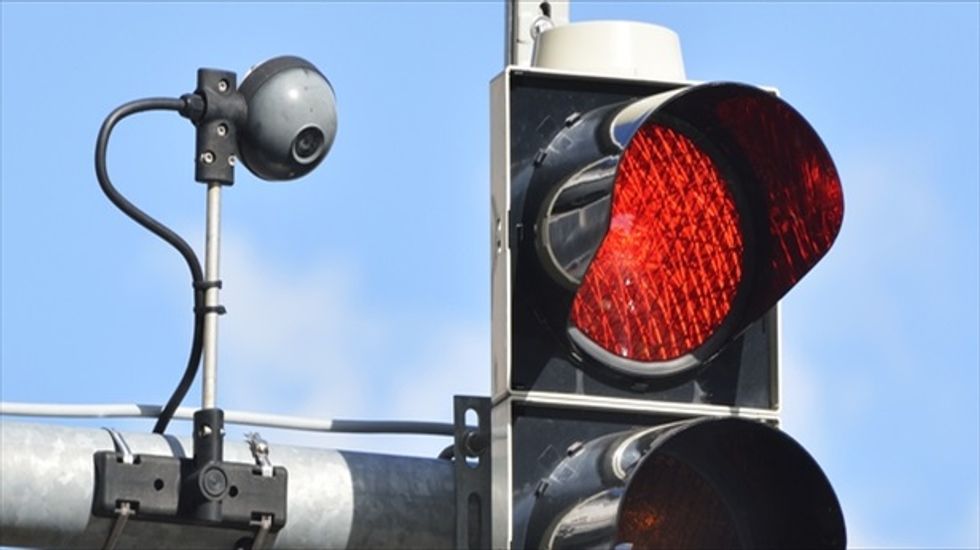 California Supreme Court rules evidence collected by red-light traffic cameras is valid