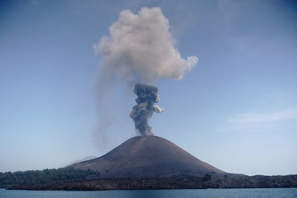 168 dead as volcano-triggered tsunami hits Indonesia