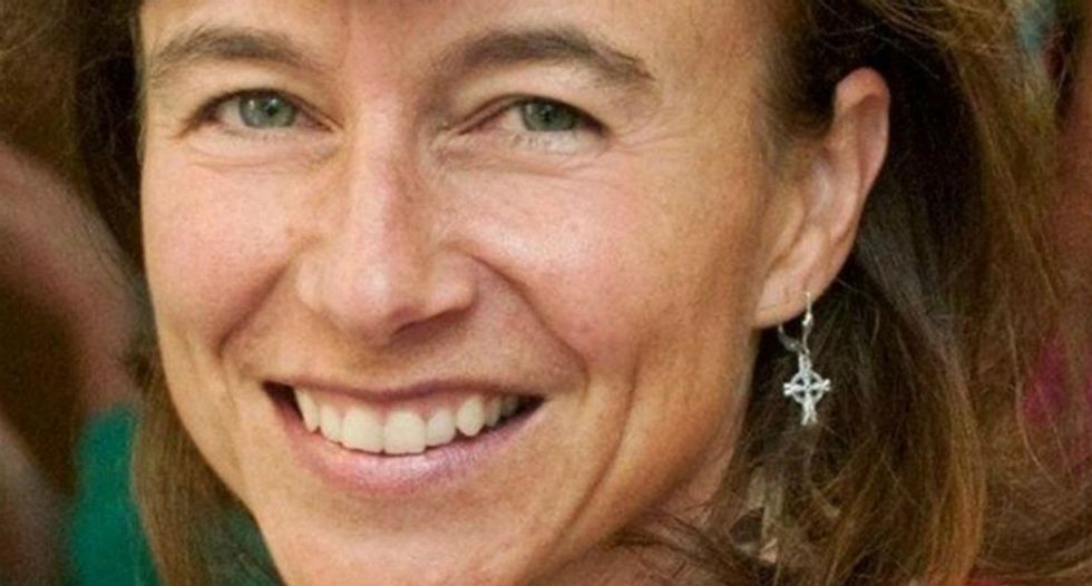 Controversial anti-choice Trump appointee to Health and Human Services escorted from the building: report