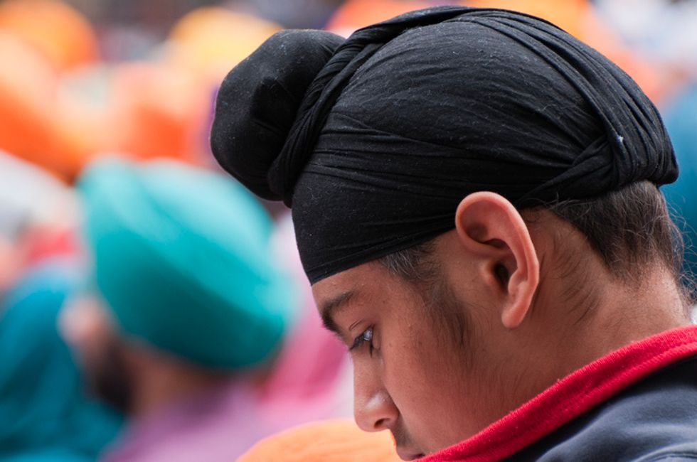 Vicious attack on Sikh teen wearing traditional turban caught on video in Washington town