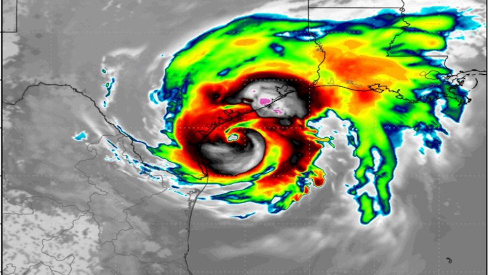 'Shameful behavior': Internet crushes Trump for nursing petty grudges while Hurricane Harvey slams Texas